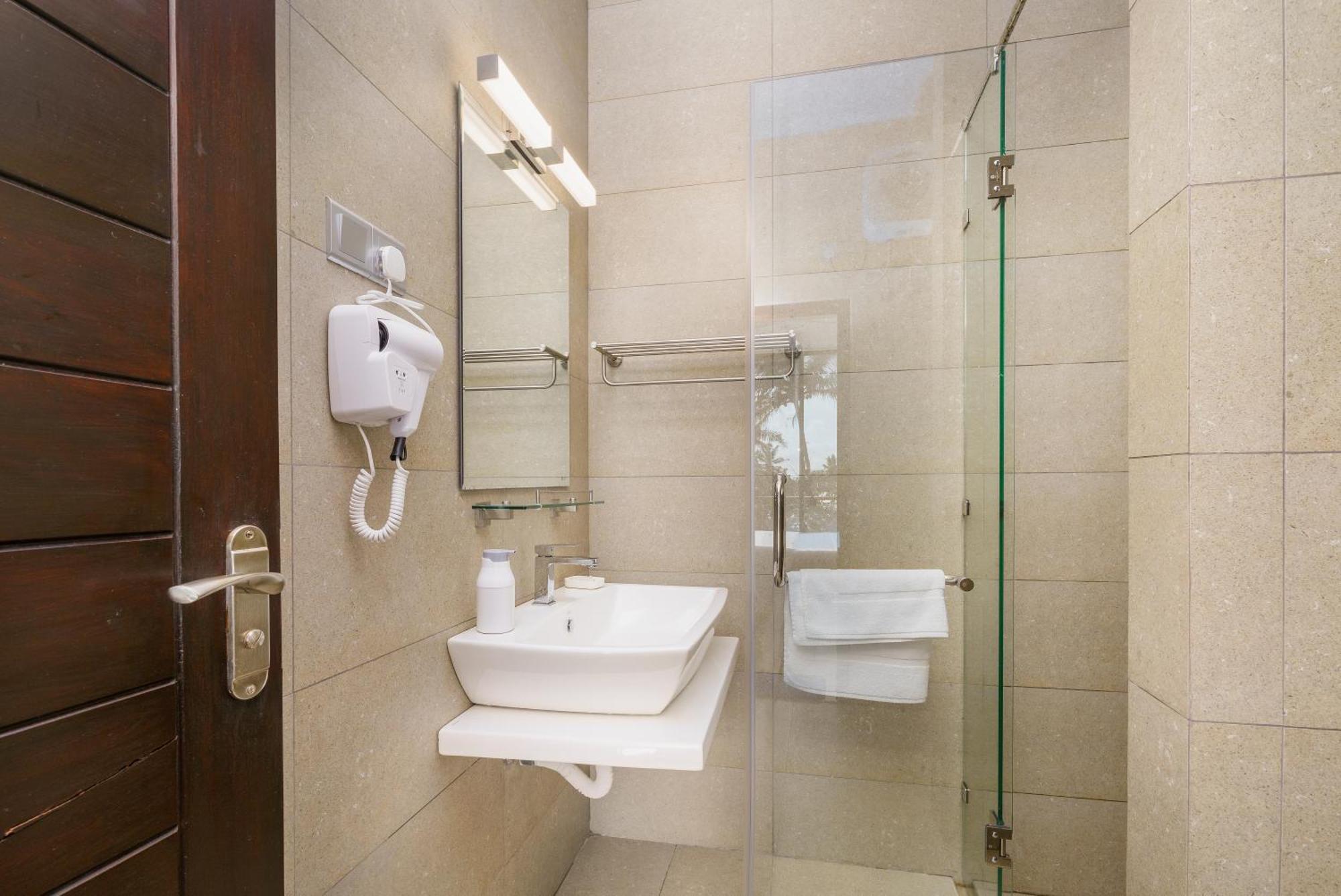 Kaas Villas - Entire Two Bedroom Villa With Private Pool & Garden Dikwella Bagian luar foto
